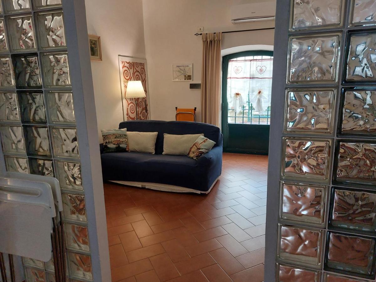 Apartment La Piccola Oasi Con Parcheggio Florenz